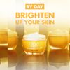 Olay Vitamin C & AHA24 Moisturiser, Face Cream with Vitamin C & AHA & Niacinamide, 50ml, Includes Olay Retinol Travel Size Night Cream, 15ml, Skin Care Sets & Kits Gifts for Women