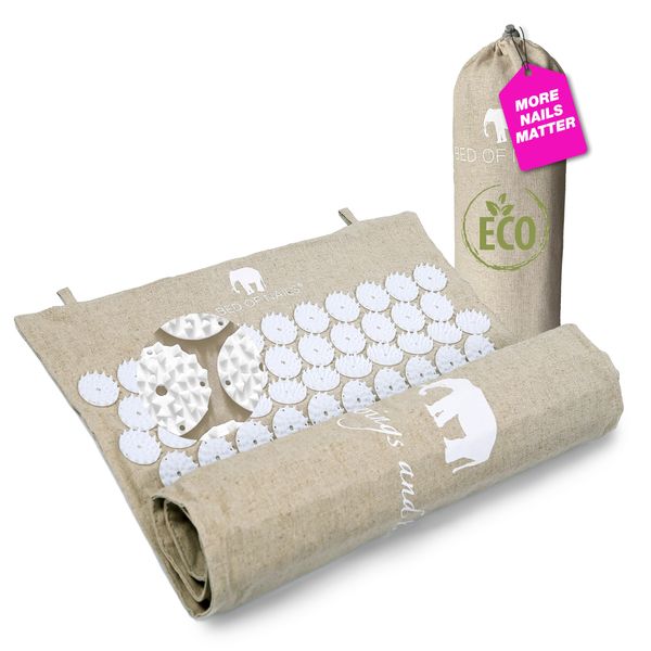 BED OF NAILS The Comfortable Original ECO Acupressure Travel Mat — 8,820 Pressure Points Eco Friendly Acupuncture Mat for Back Pain Relief, Increased Energy, Relaxation, Carry Bag, 74 x 42 cm