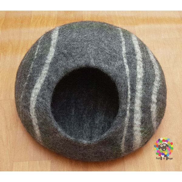 Premium Merino Cat Cave, Cat Bed, Cat House, Pet Bed, Puppy Bed ,Handmade 100%