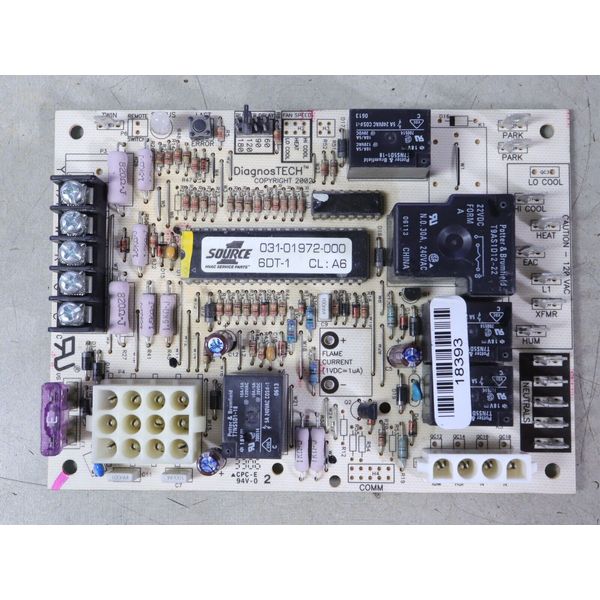 York Luxaire Coleman 031-01972-000 Furnace Control Circuit Board