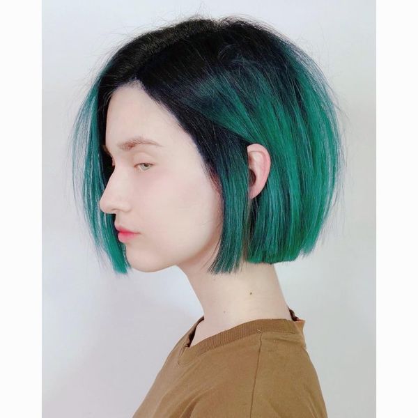 Salaibs Green Bob Wigs for Women Dark Root Short Ombre Green Straight Hair Wig Middle Part Natural Fiber Daily Wig