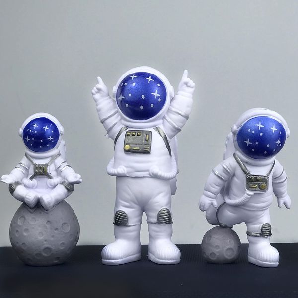 4 PCS Astronaut Figurine, Blue Astronaut Figure Toy Desktop Ornaments Resin Outer Space Birthday Cupcake Spaceman for Kids Party Funny Gift, 3PCS Astronaut and 1PCS Keychain, Desk Decor, Shelf Decor