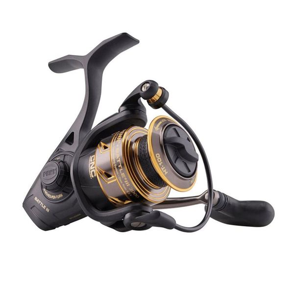 PENN Battle III Spinning, Fishing Reel, Spinning Reels, Sea - Inshore Fishing, Rugged, Saltwater Spin Reel for Lure and Bait Fishing - Bass, Pollack, Cod, Mackerel, Wrasse, Unisex, Black Gold, 2000