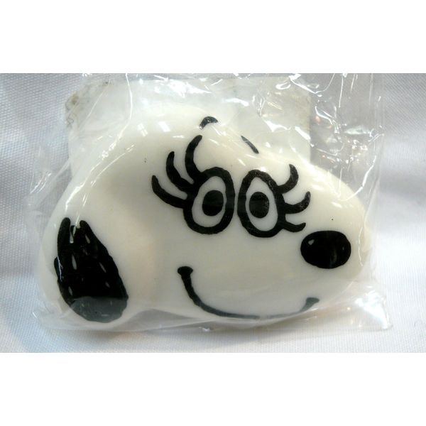 Peanuts 613536 Bell Face Chopsticks Rest, White