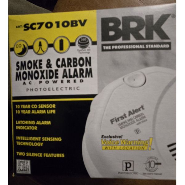 Smoke & Carbon Monoxide Alarm, 85 dB, Alarm: Audible W/ Voice *NEW*